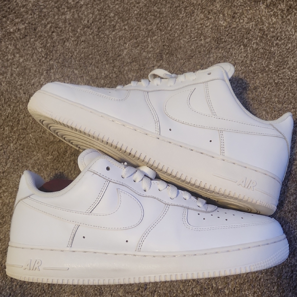 Nike Air Force 1 Low White Sneakers